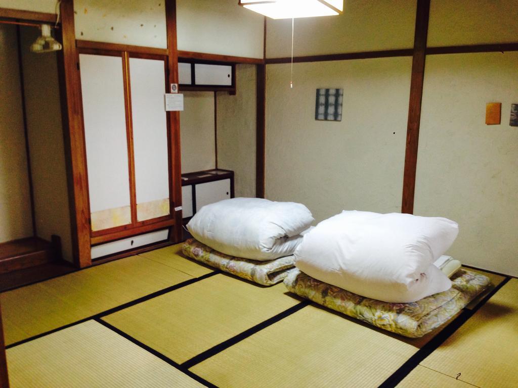 Guest House Yamashita-Ya Nanto Экстерьер фото